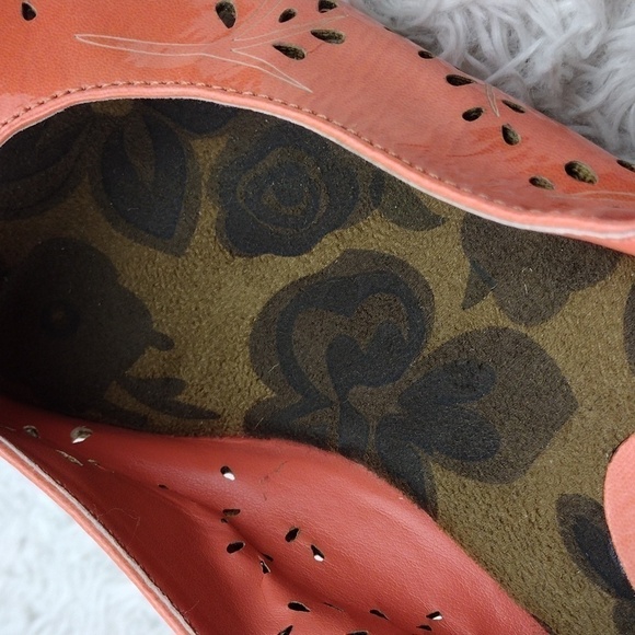 Easy Street Tangerine Faux Leather Cut Out Upper Open Toe Wedged-Heel Espadrille - Picture 15 of 16